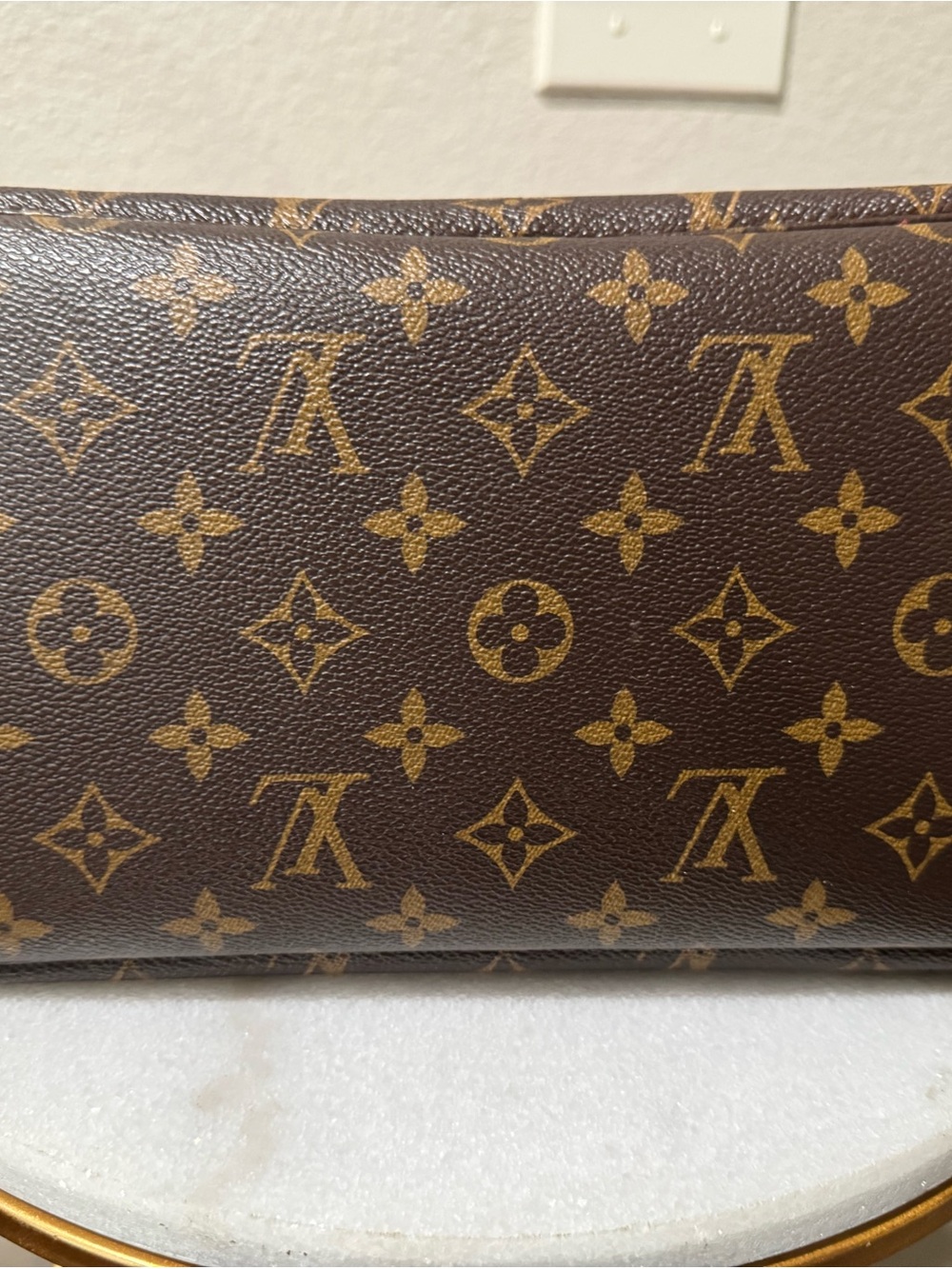 Louis Vuitton MM Neverfull Monogram Canvas Tote with Natural Vachetta Trim - Picture 3 of 7